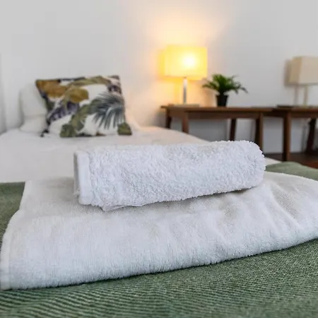 Cozy 2-bedroom Near Finikoudes * Larnaca